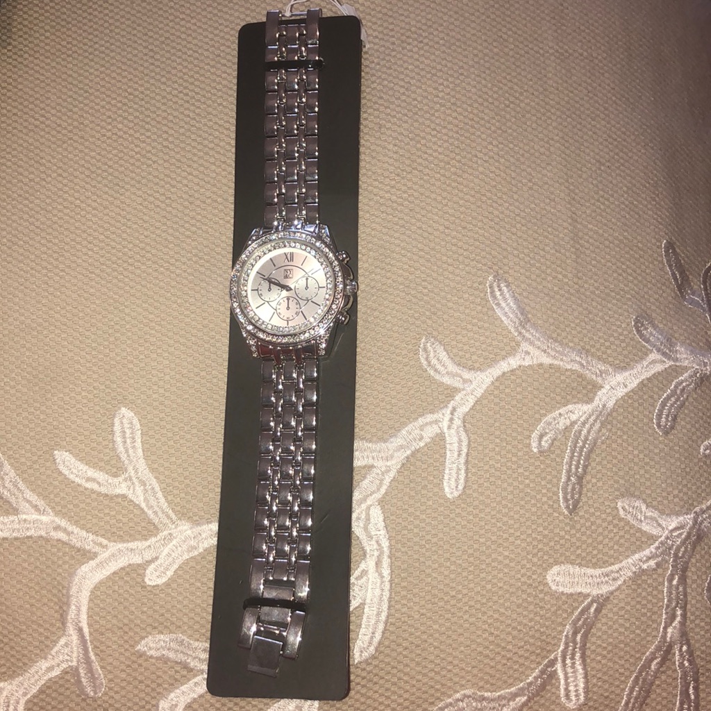 Brand New Silver Ny  Company Wristwatch